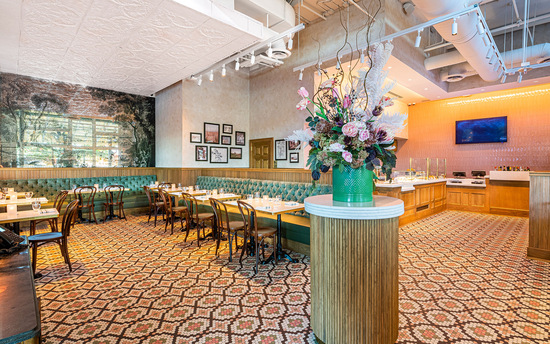 Bistro Du Jour KNEAD Hospitality + Design